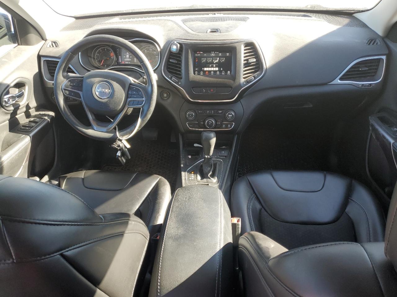 2019 Jeep Grand Cherokee - Image 8