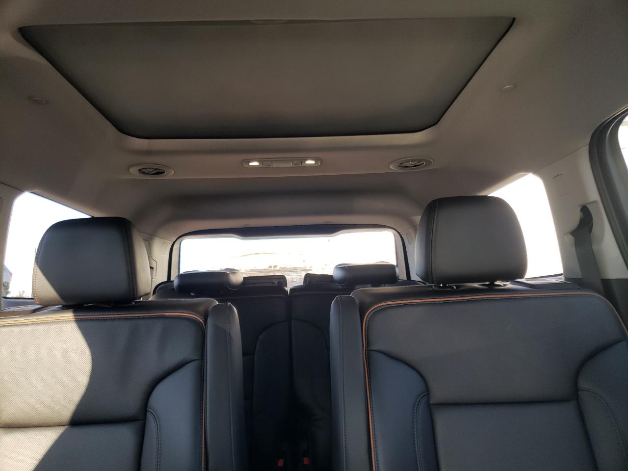 2021 GMC Acadia - Image 10
