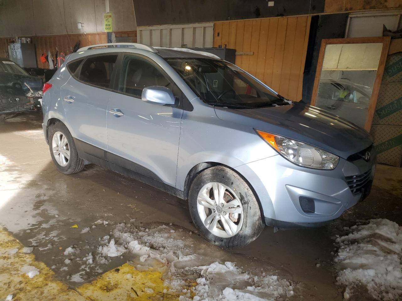 2010 Hyundai Tucson - Image 4