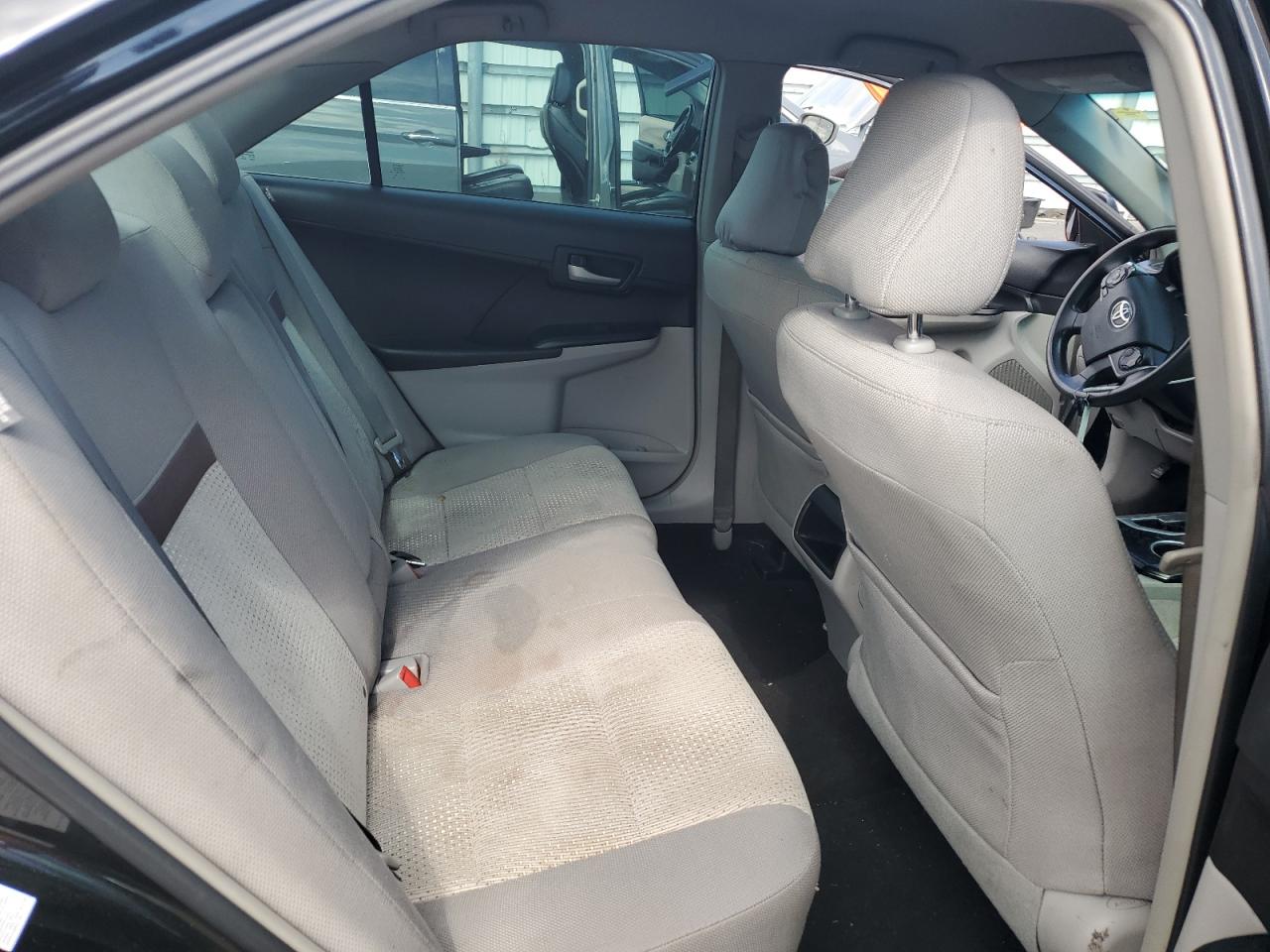 2014 Toyota Camry - Image 10