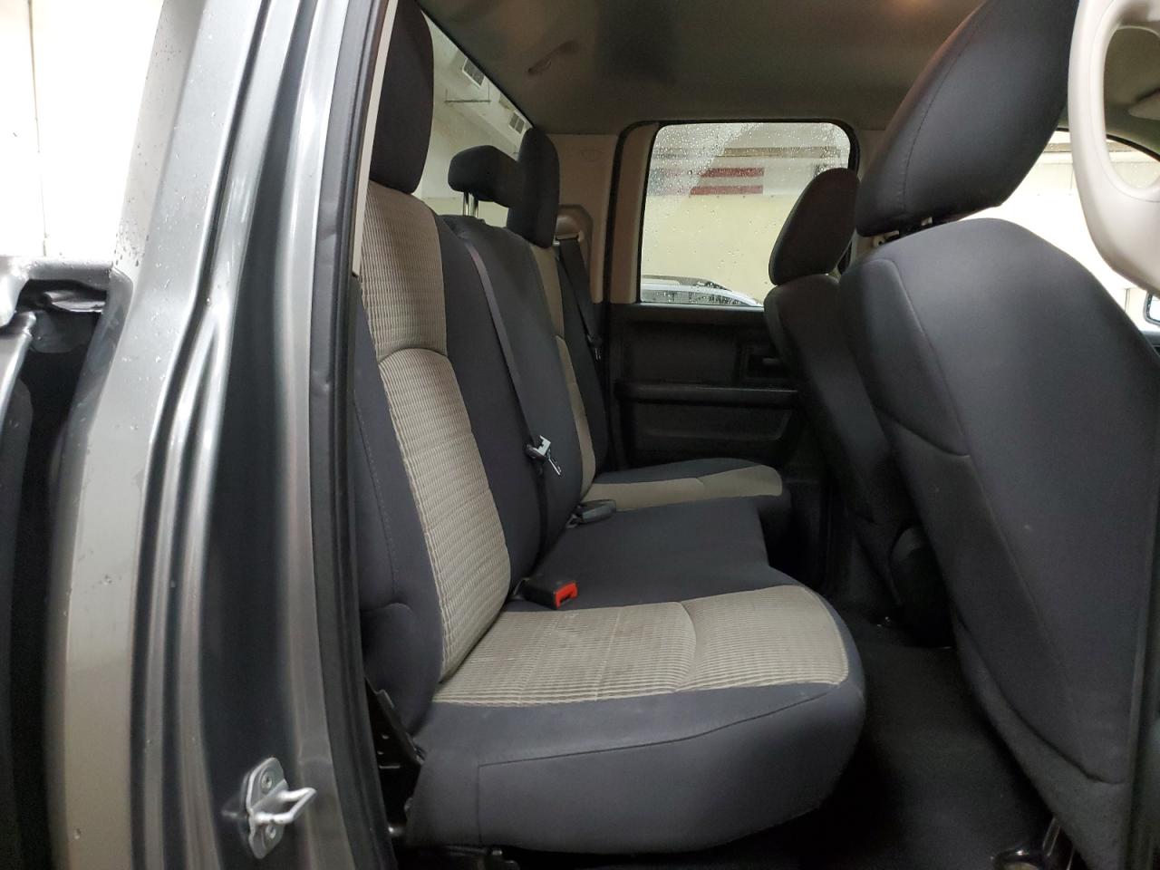 2012 Dodge RAM - Image 10