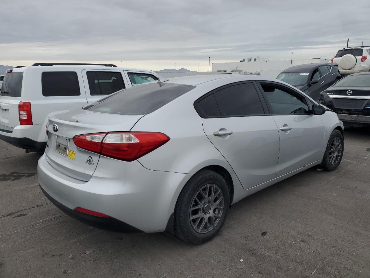 2016 Kia Forte - Image 3
