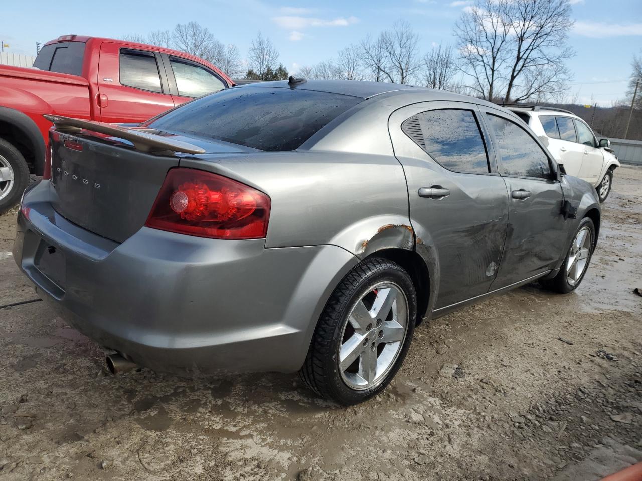 2013 Dodge Avenger - Image 3