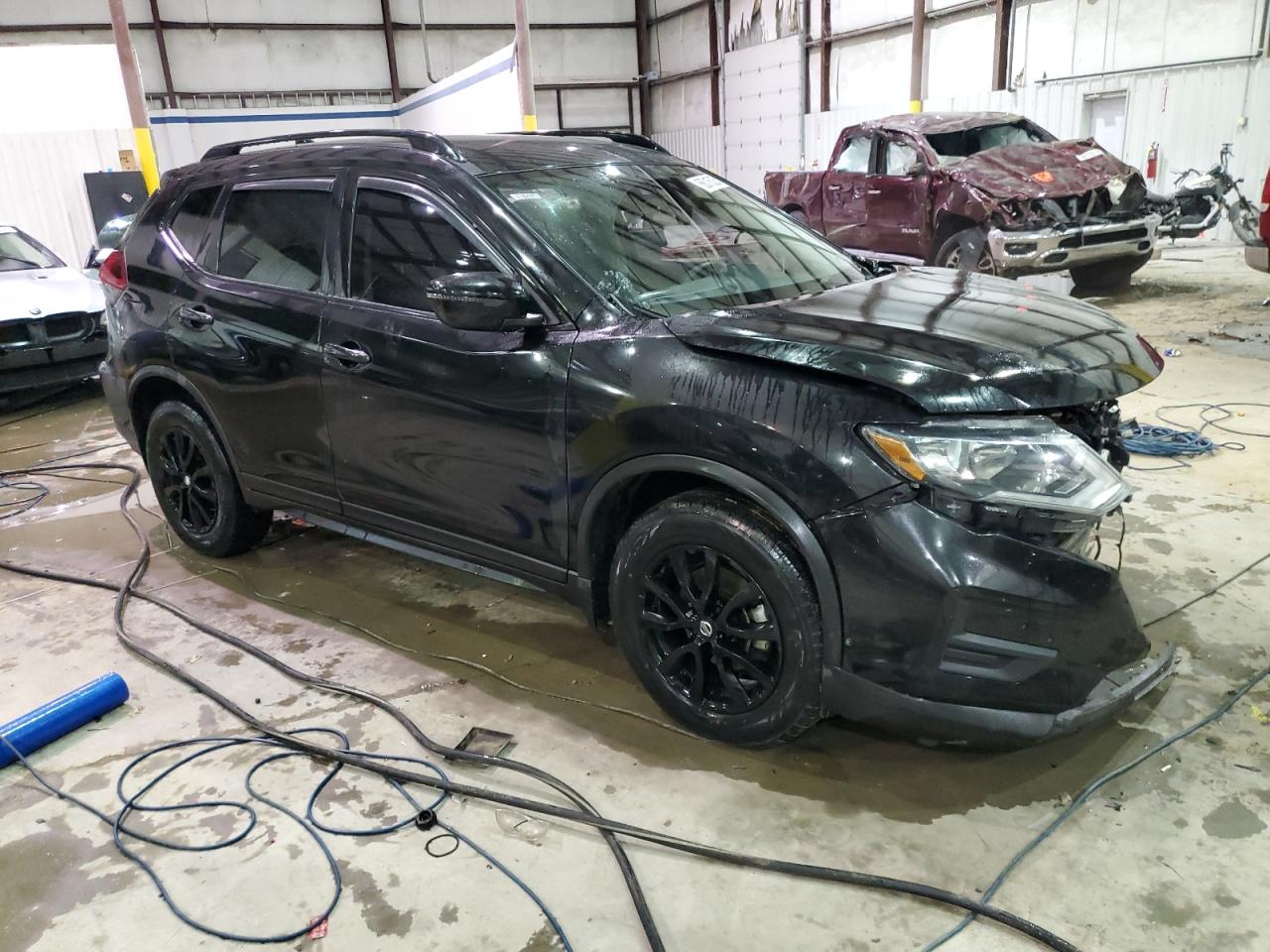 2019 Nissan Rogue - Image 4