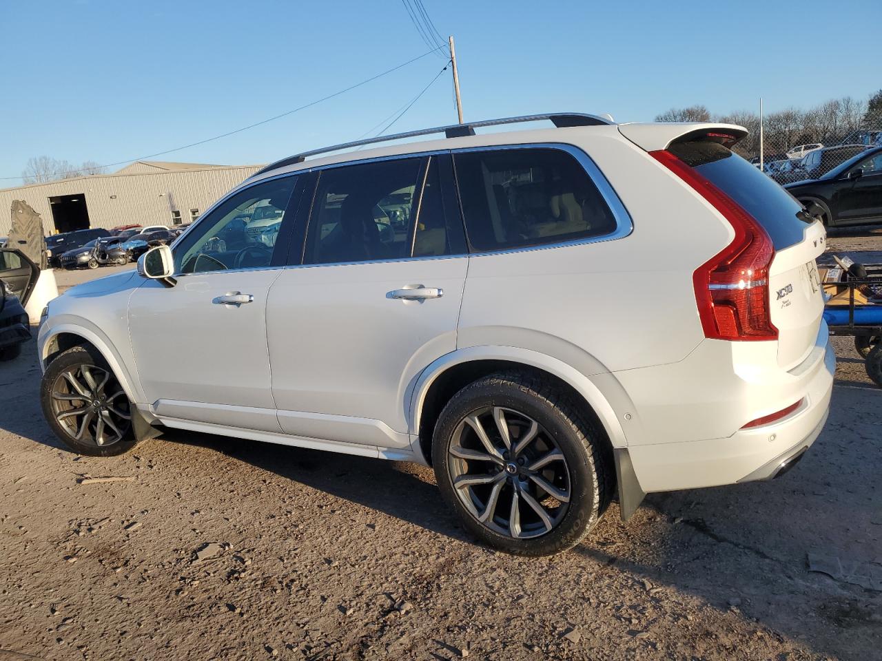 VIN YV4A22PKXG1013308 2016 VOLVO XC90 no.2