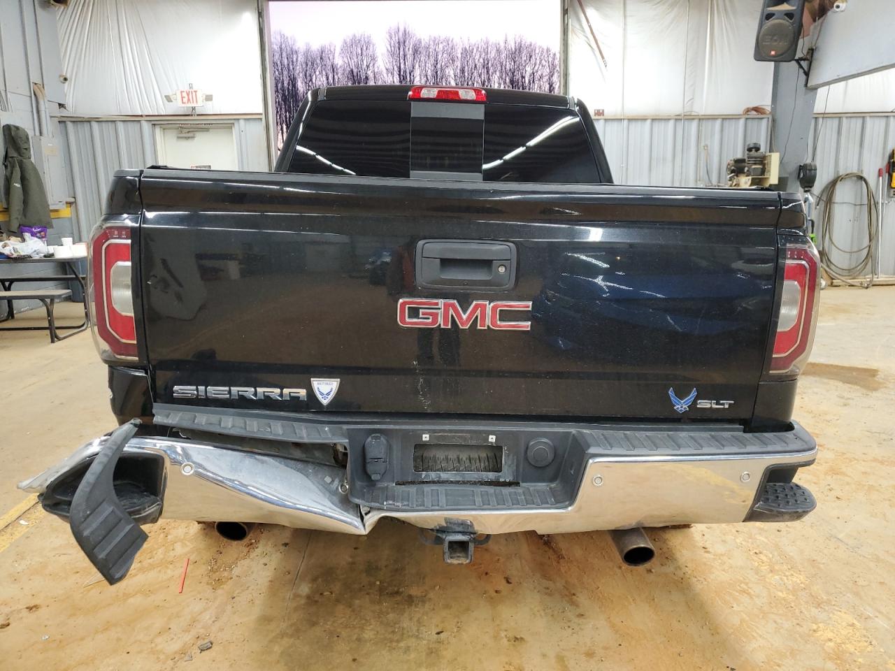 2018 GMC Sierra - Image 6