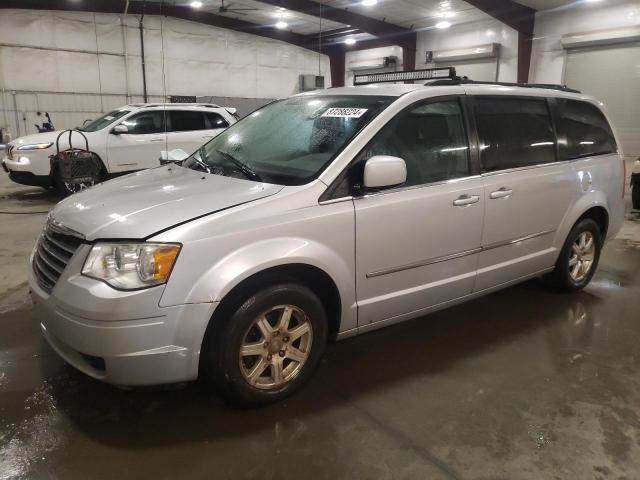 2009 Chrysler Town & Country Touring