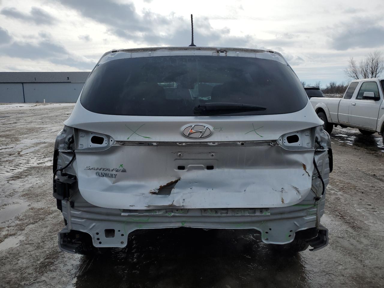 2019 Hyundai Santa Fe - Image 6