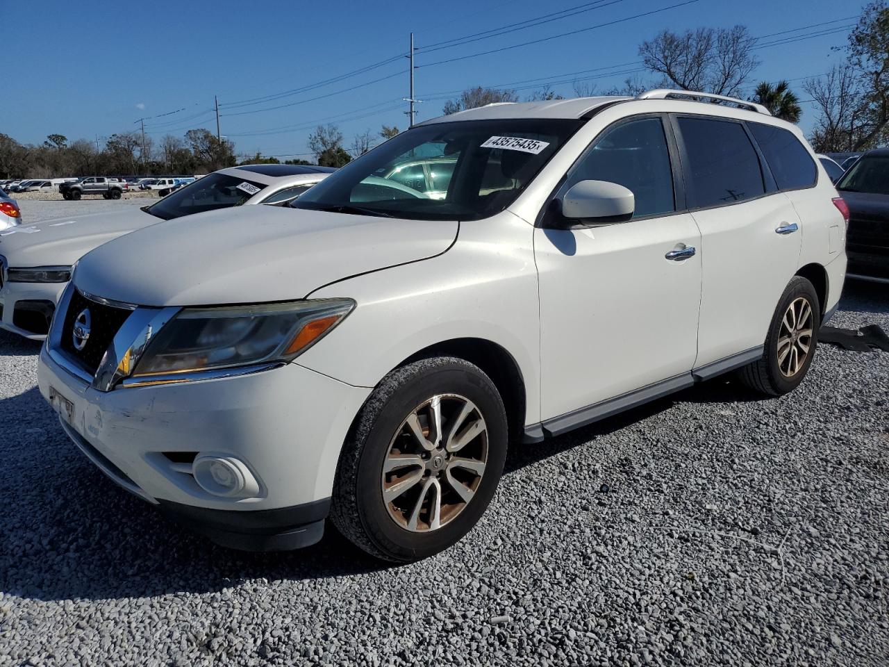 2014 Nissan Pathfinder - Image 1