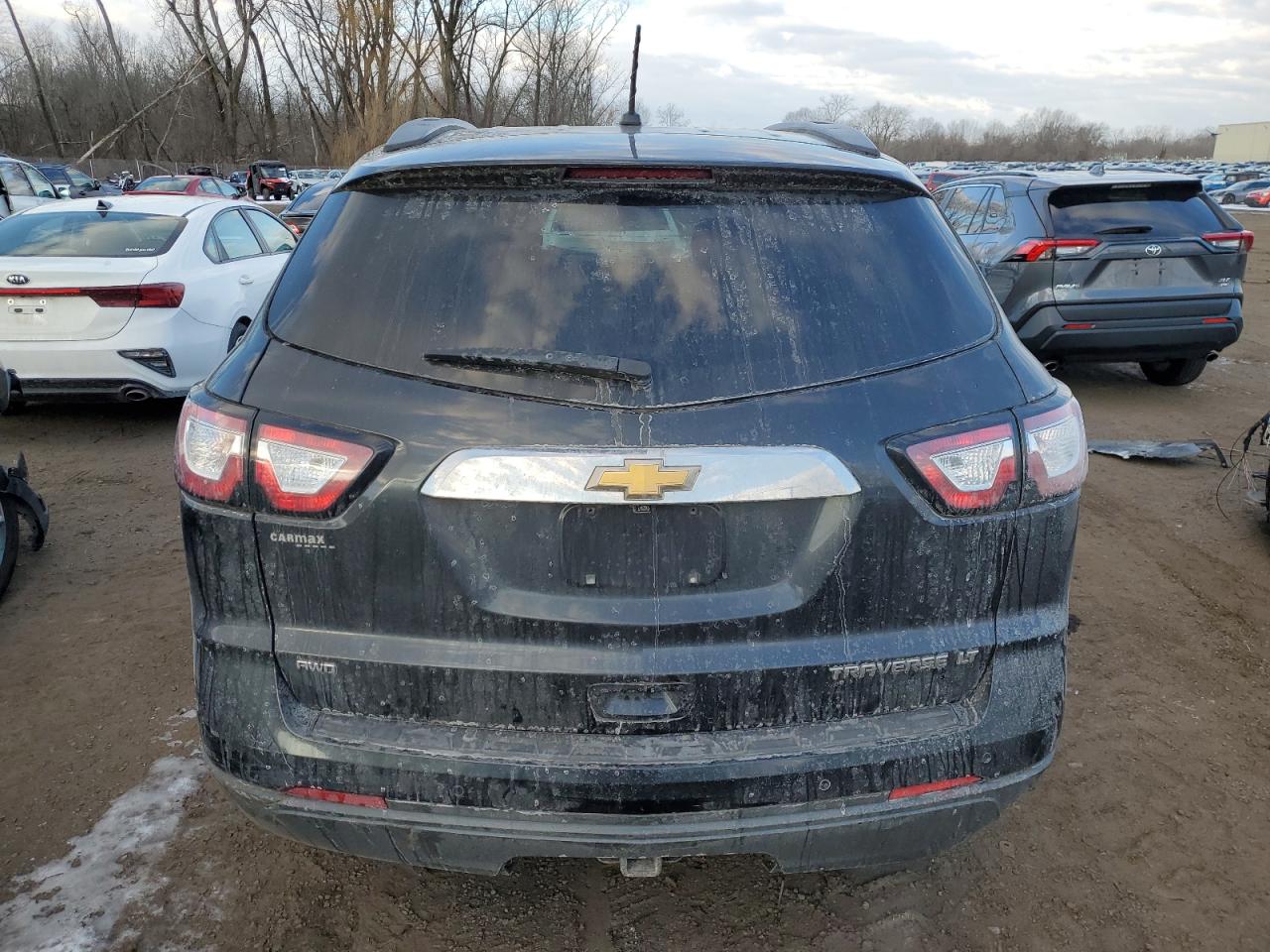 2015 Chevrolet Traverse - Image 6