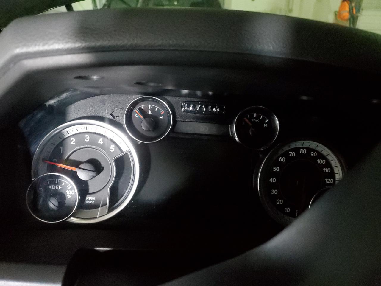 2018 RAM 2500 - Image 9