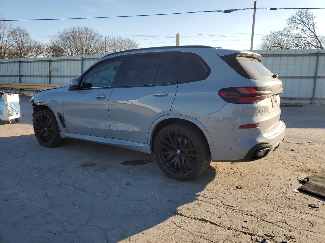 2024 BMW X5 - Image 2