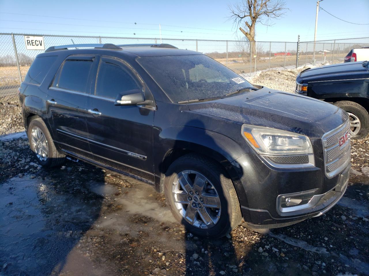 2013 GMC Acadia - Image 4