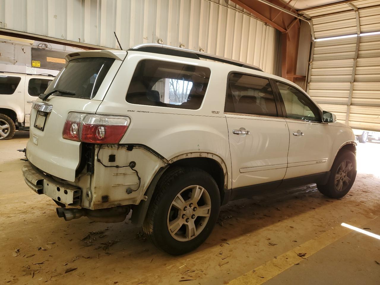 2008 GMC Acadia - Image 3