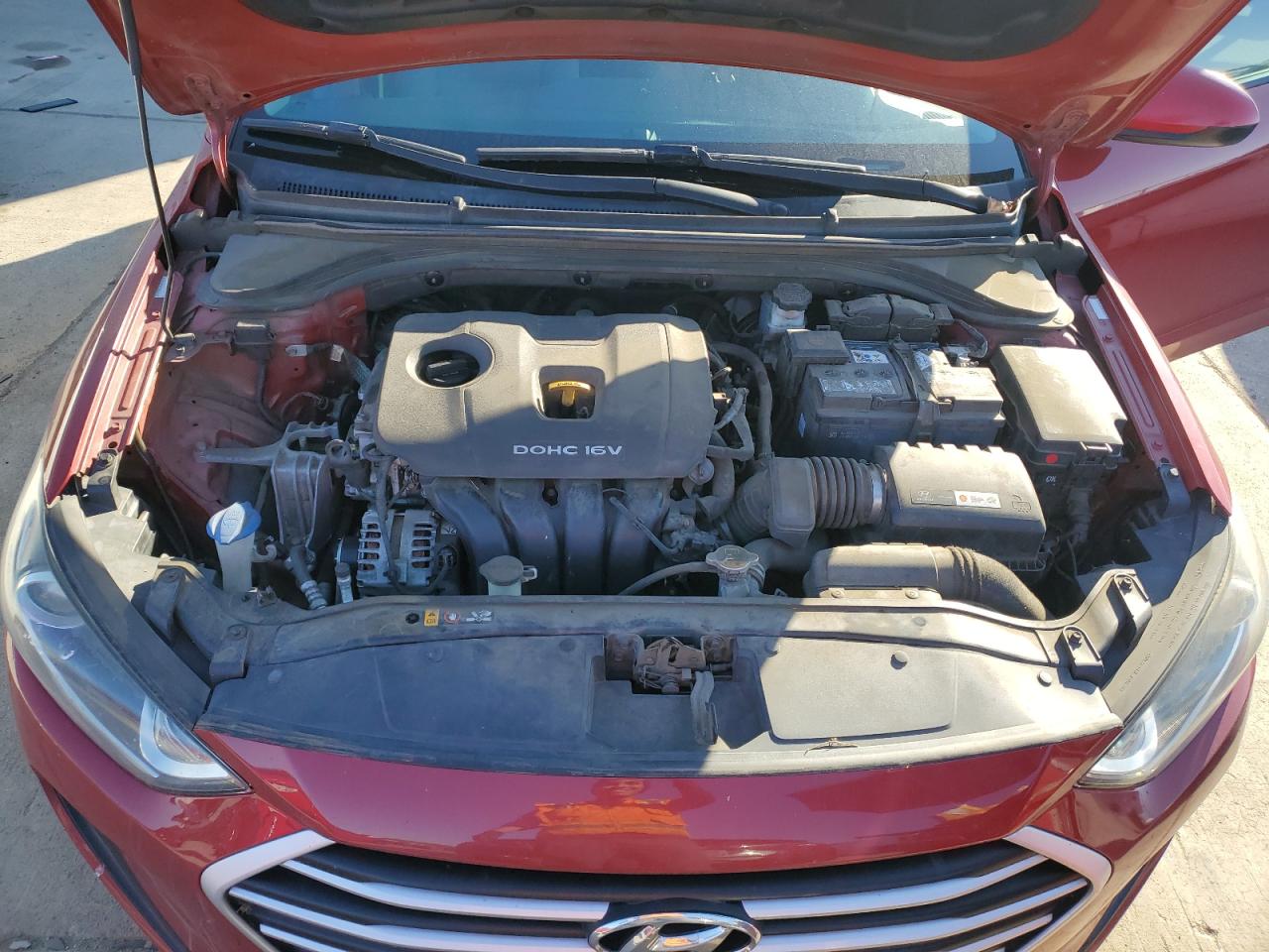 2017 Hyundai Elantra - Image 11