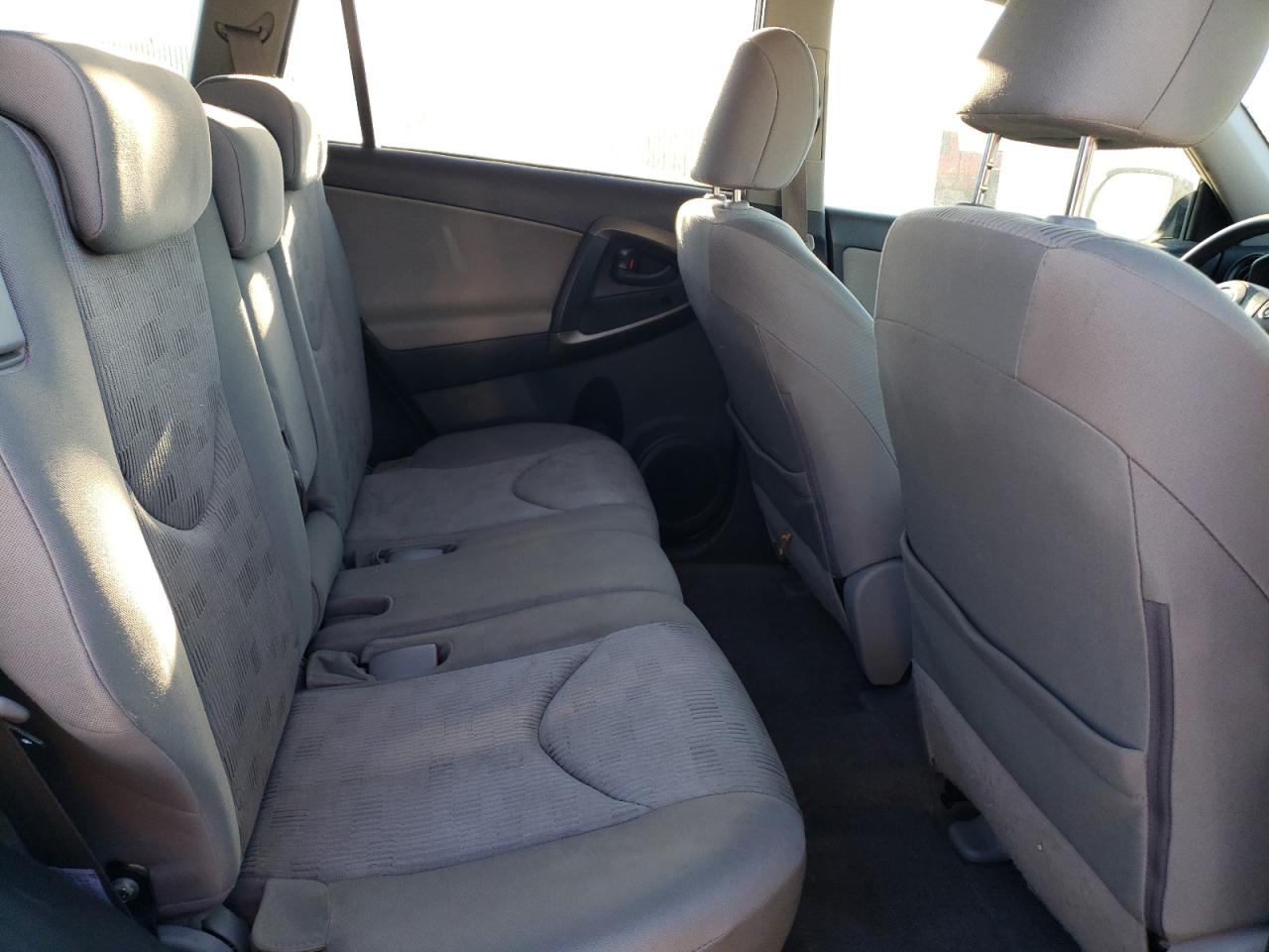 2009 Toyota RAV 4 - Image 11