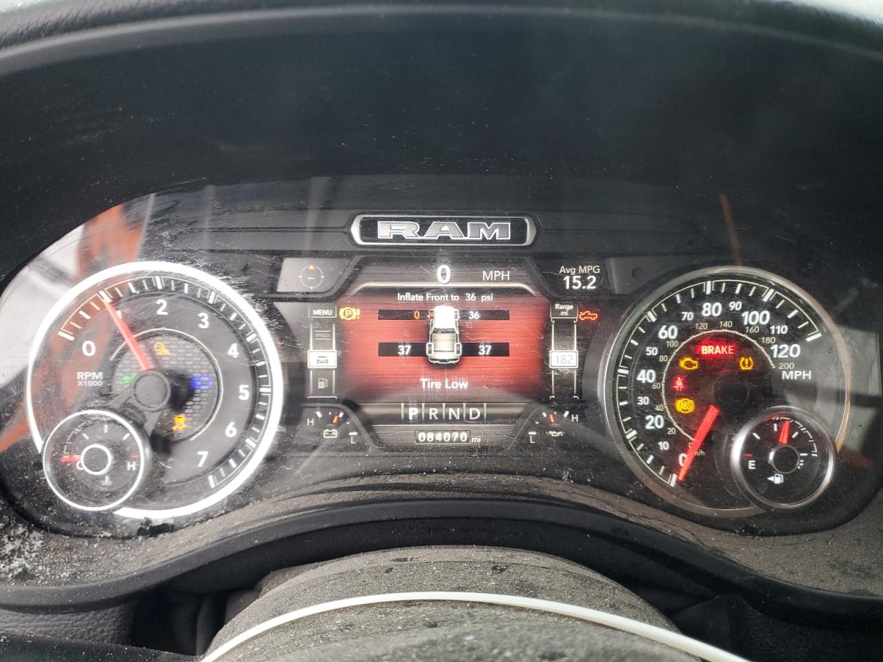 2020 RAM 1500 - Image 9