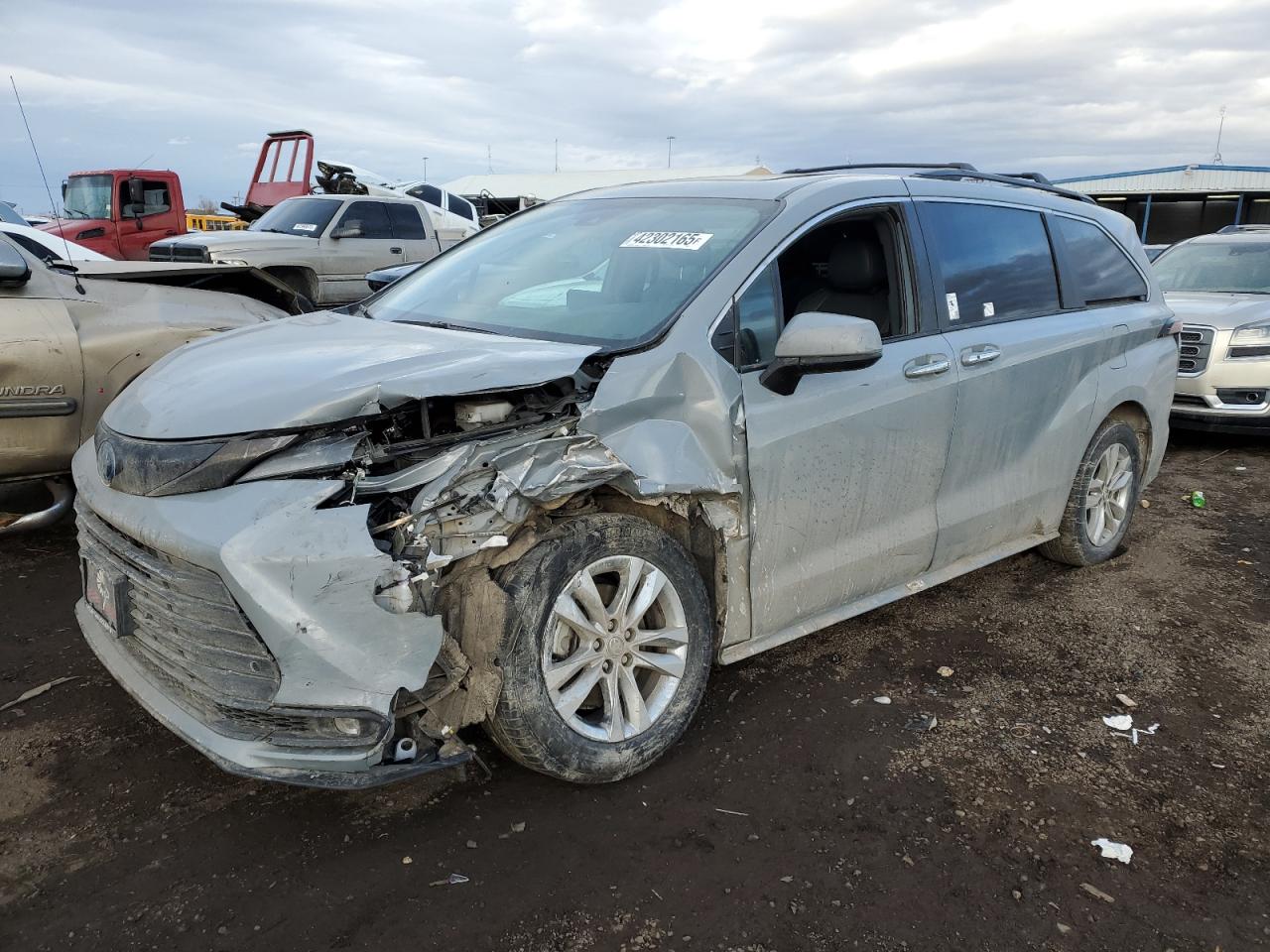5TDCSKFC2PS101424 TOYOTA SIENNA 2023