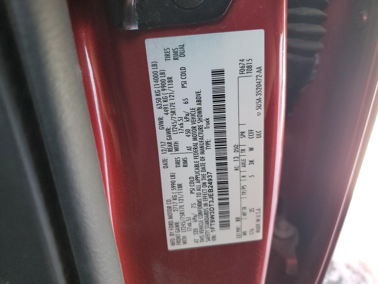 2018 Ford F350 - Image 13