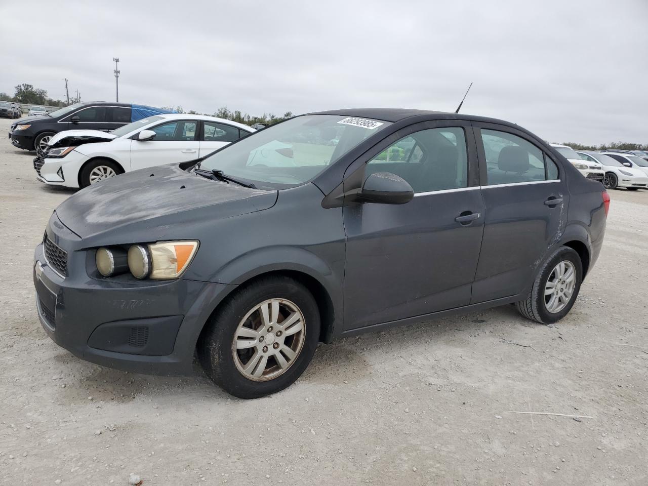 VIN 1G1JC5SBXD4175581 2013 CHEVROLET SONIC no.1