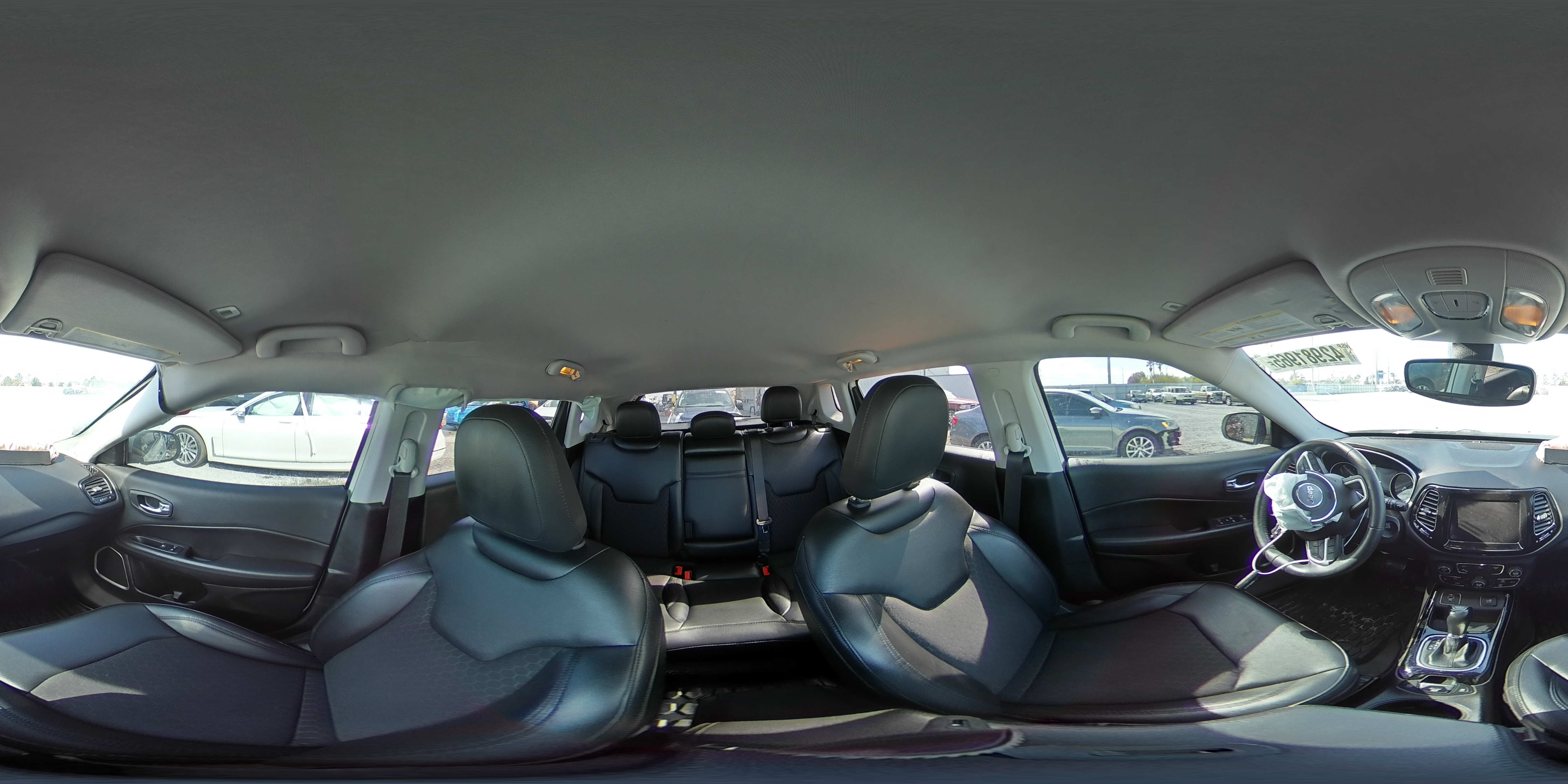 2019 Jeep Compass - Image 15