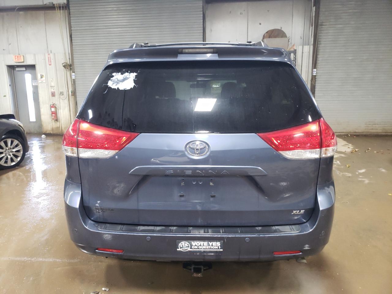 2013 Toyota Sienna - Image 6