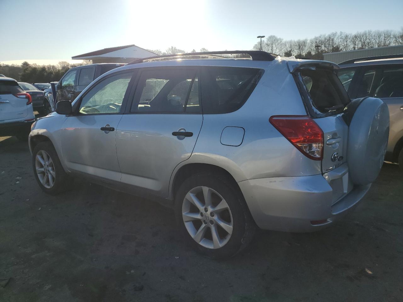 2008 Toyota RAV 4 - Image 2
