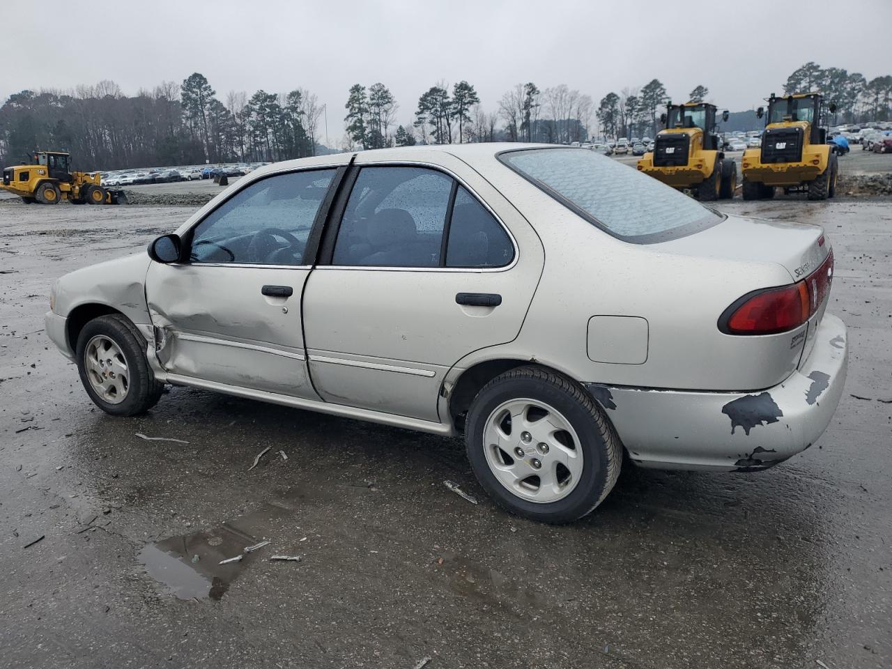 1996 Nissan Sentra - Image 2