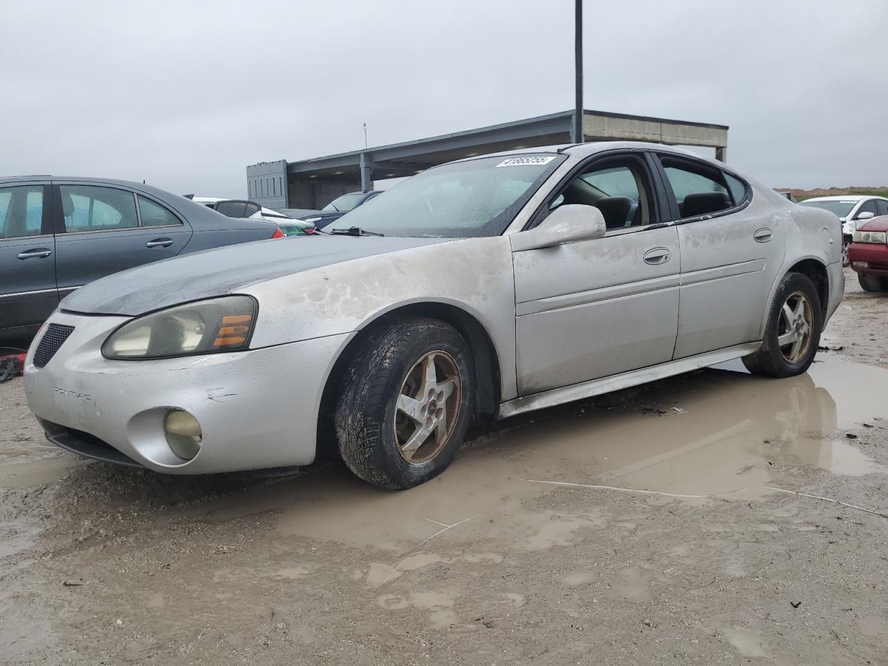 2004 Pontiac Grand Prix - Image 1