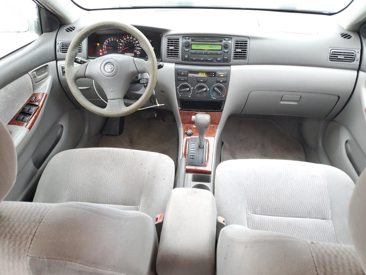 2005 Toyota Corolla - Image 8