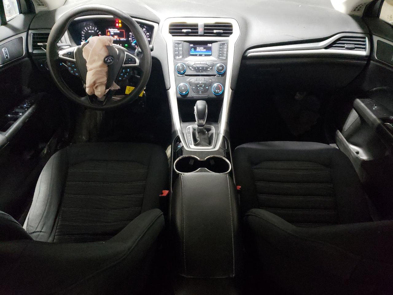 2016 Ford Fusion - Image 8