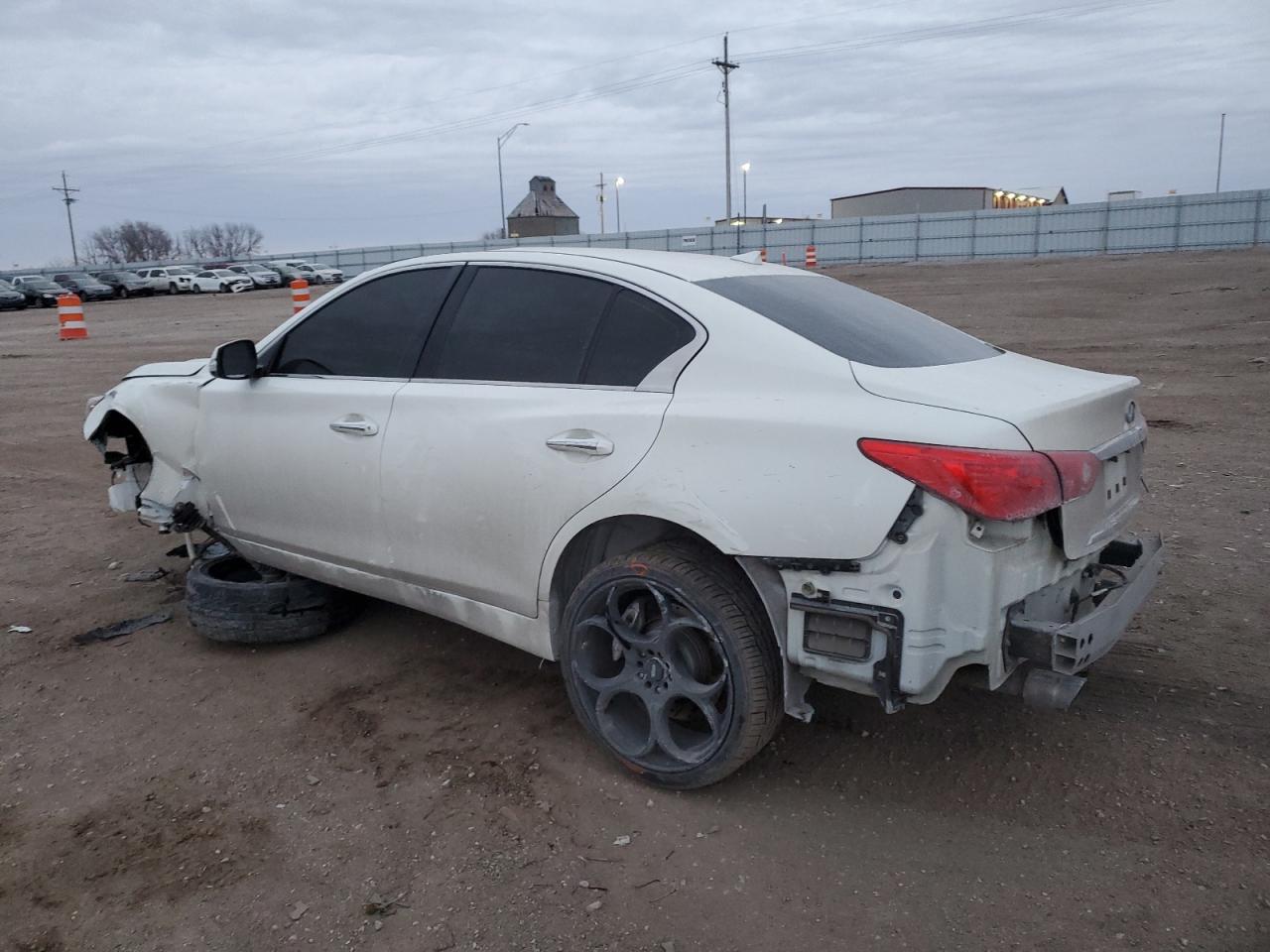 2017 Infiniti Q50 - Image 2