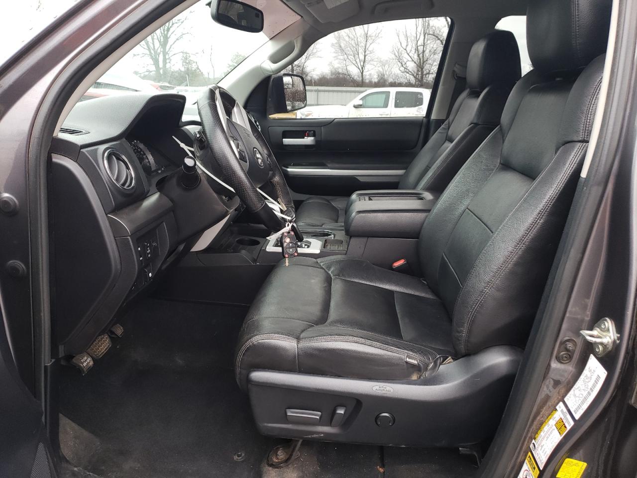 2014 Toyota Tundra - Image 7