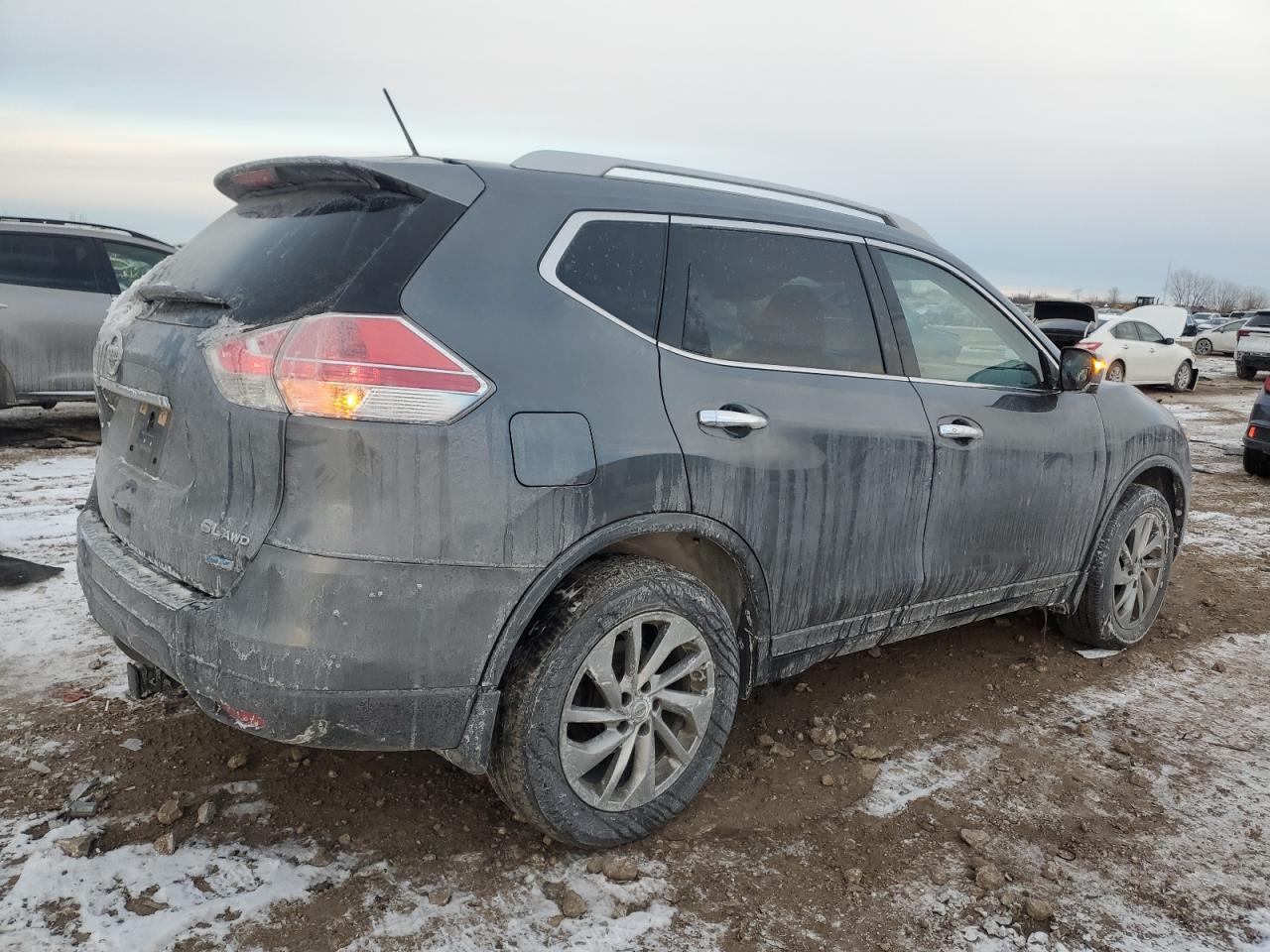 2014 Nissan Rogue - Image 3