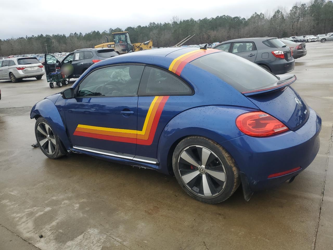 2012 Volkswagen Beetle - Image 2