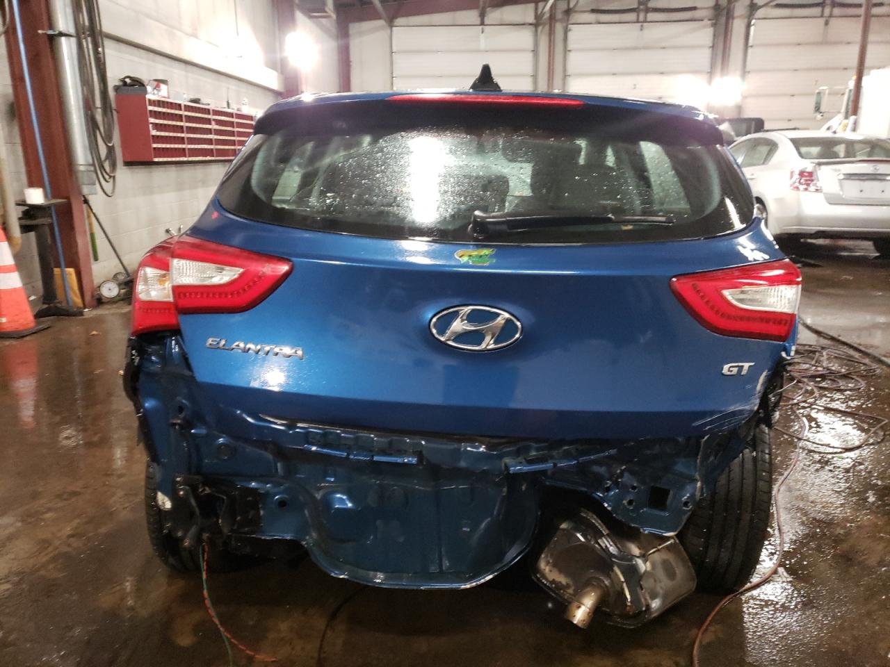 2016 Hyundai Elantra - Image 6