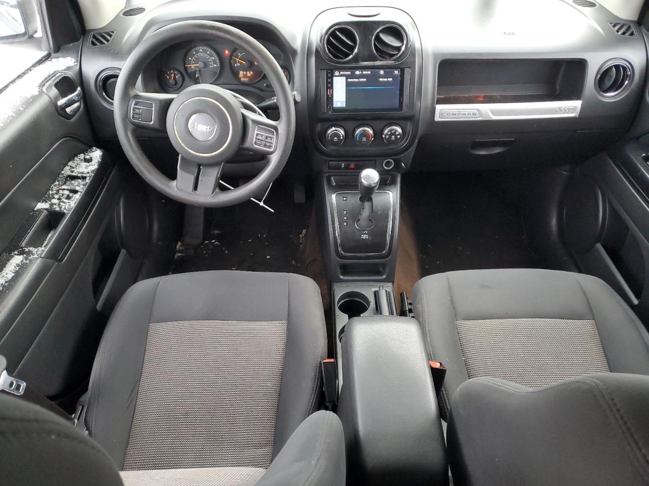 2014 Jeep Compass - Image 8