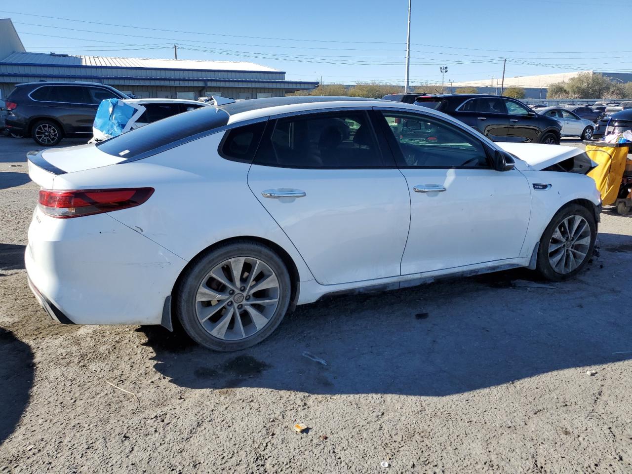 2017 Kia Optima - Image 3