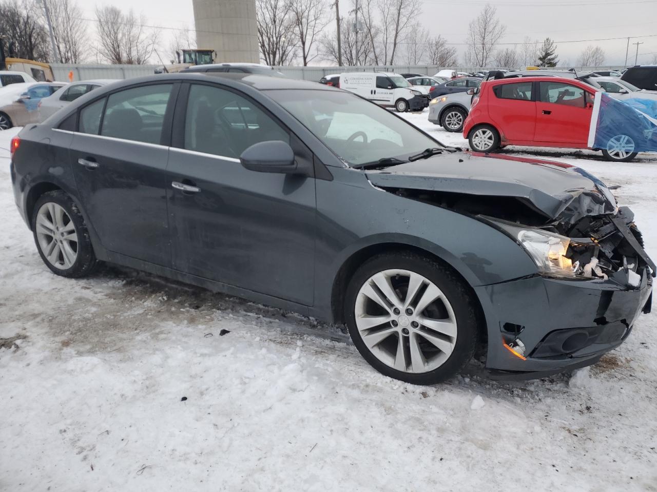2013 Chevrolet Cruze - Image 4