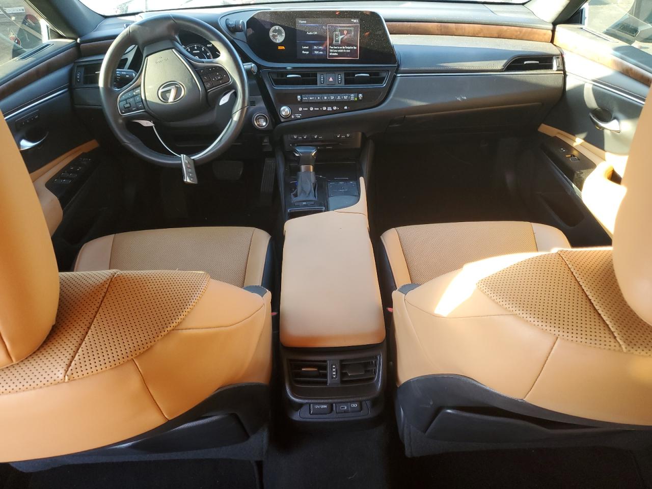 2022 Lexus ES - Image 8