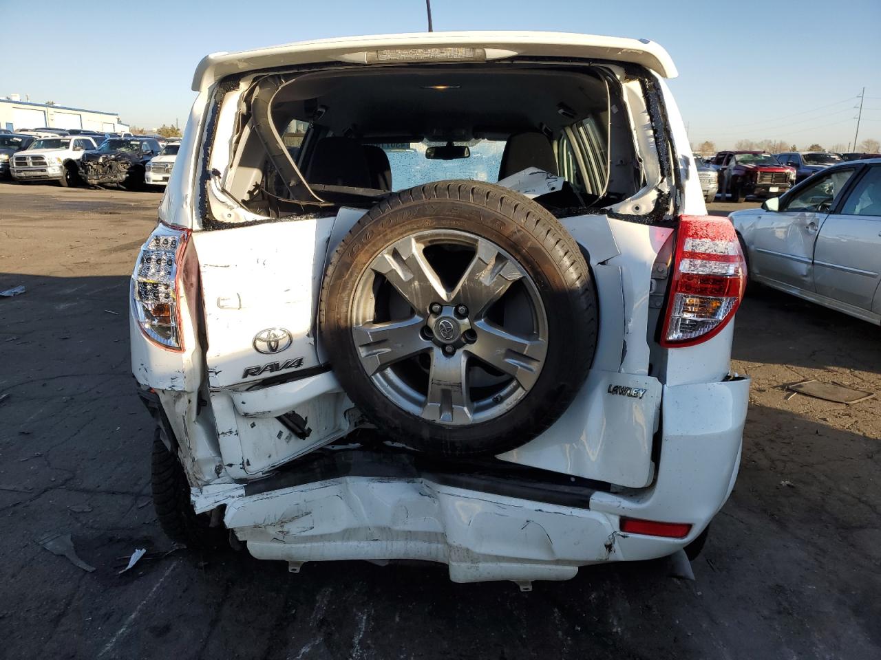 2012 Toyota RAV 4 - Image 6
