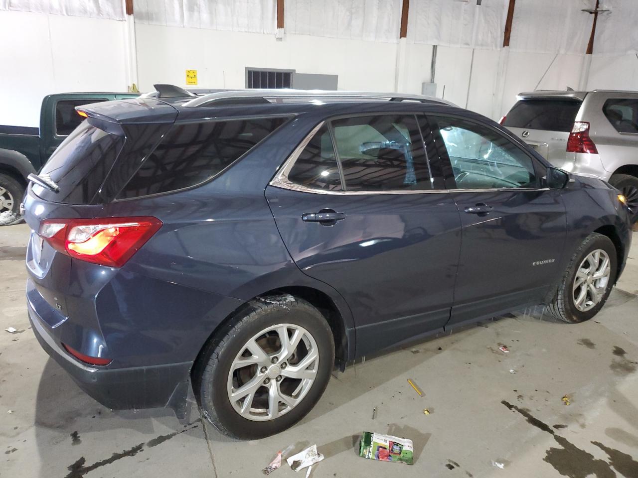 2019 Chevrolet Equinox - Image 3