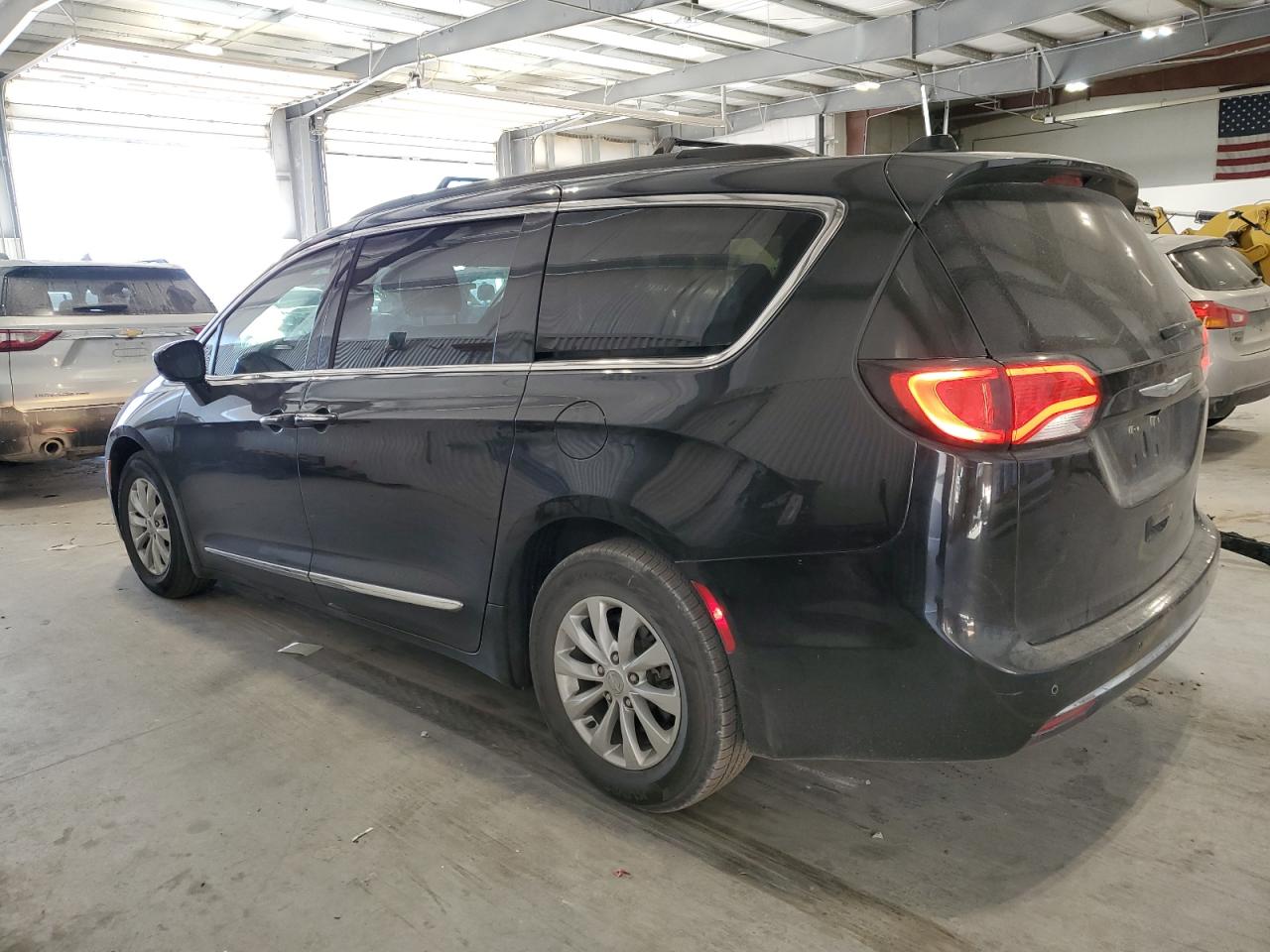 2C4RC1BG9HR613007 CHRYSLER PACIFICA 2017
