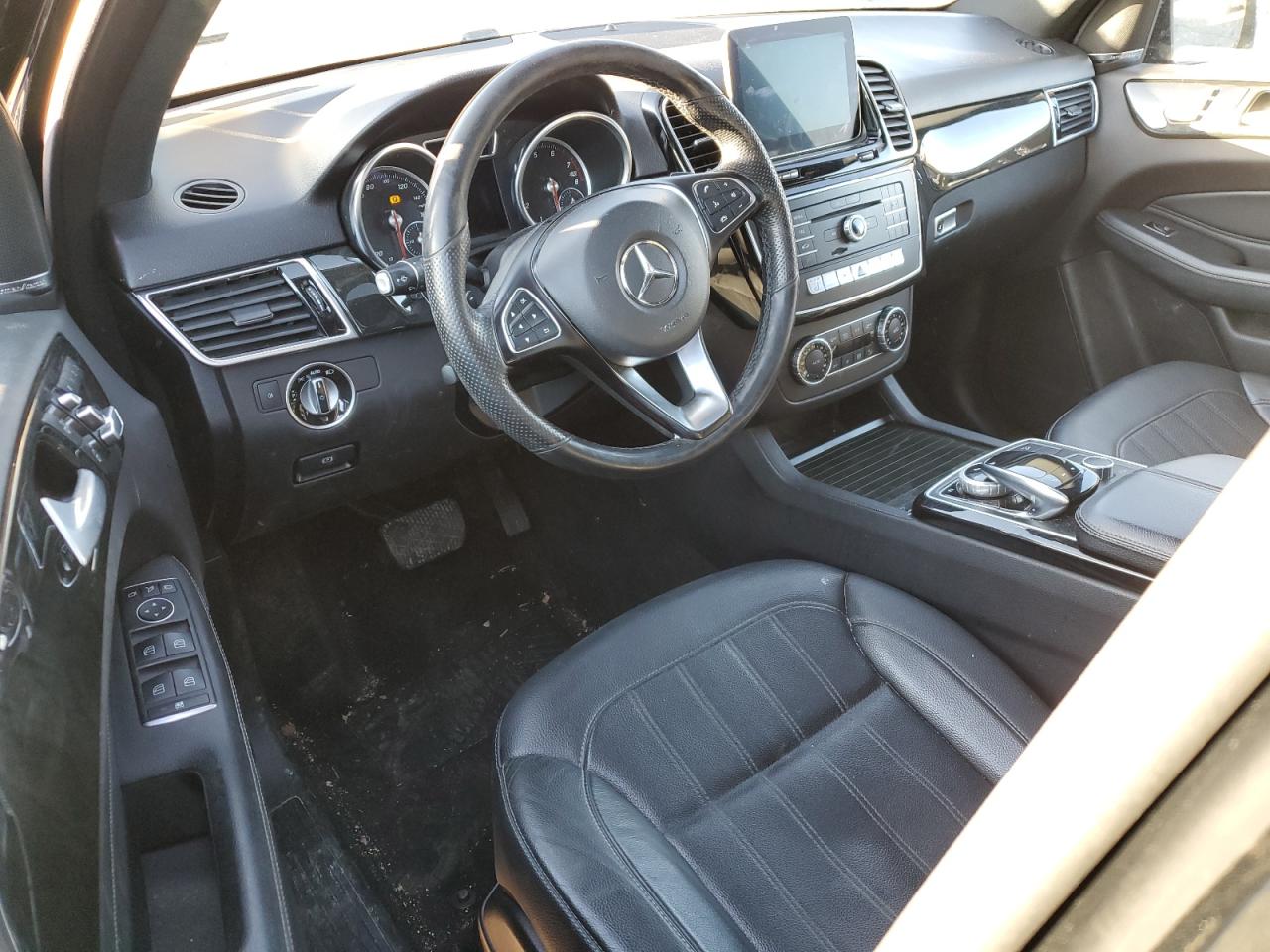 2018 Mercedes-Benz GLE - Image 8