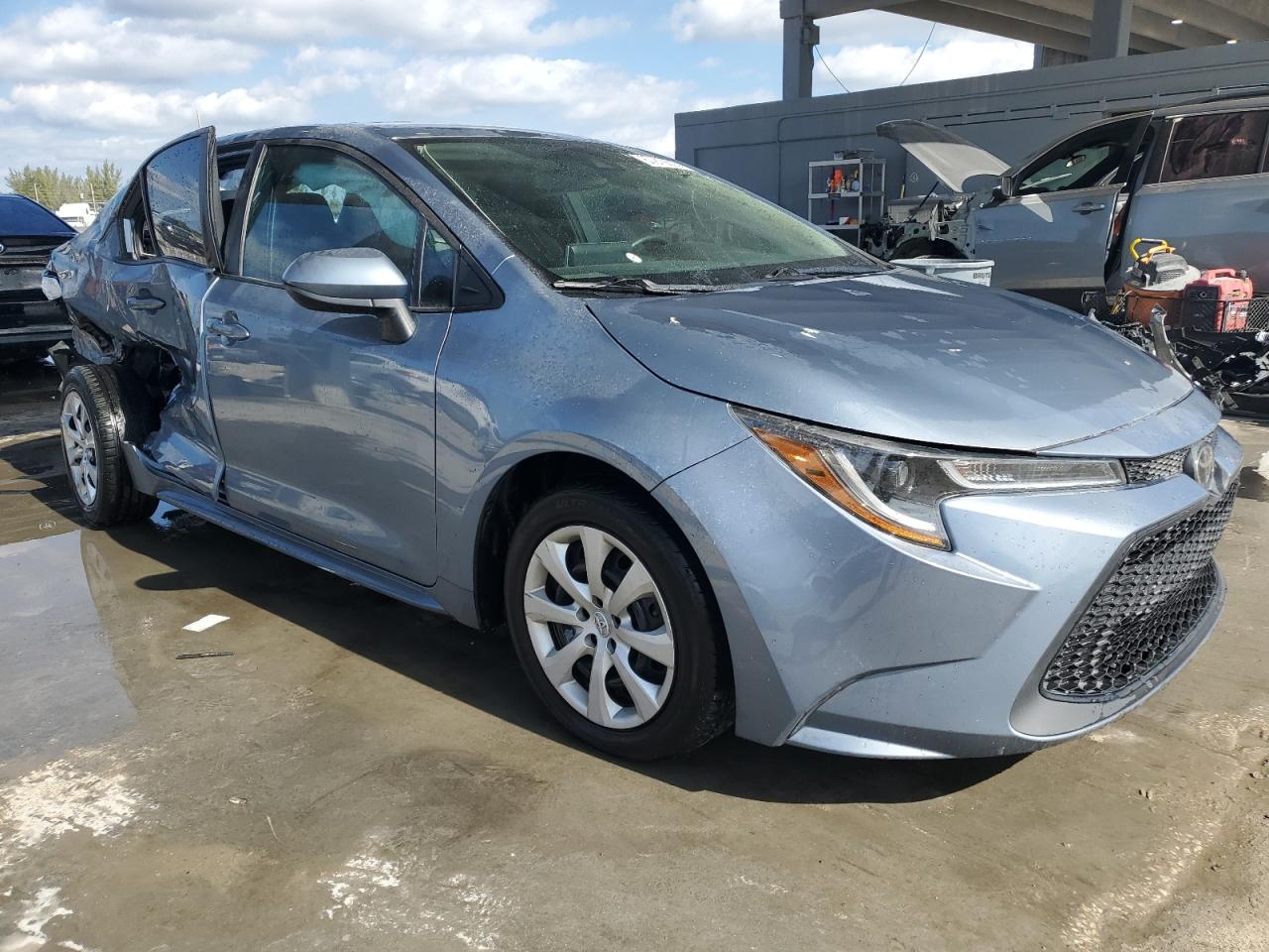 2020 Toyota Corolla - Image 4
