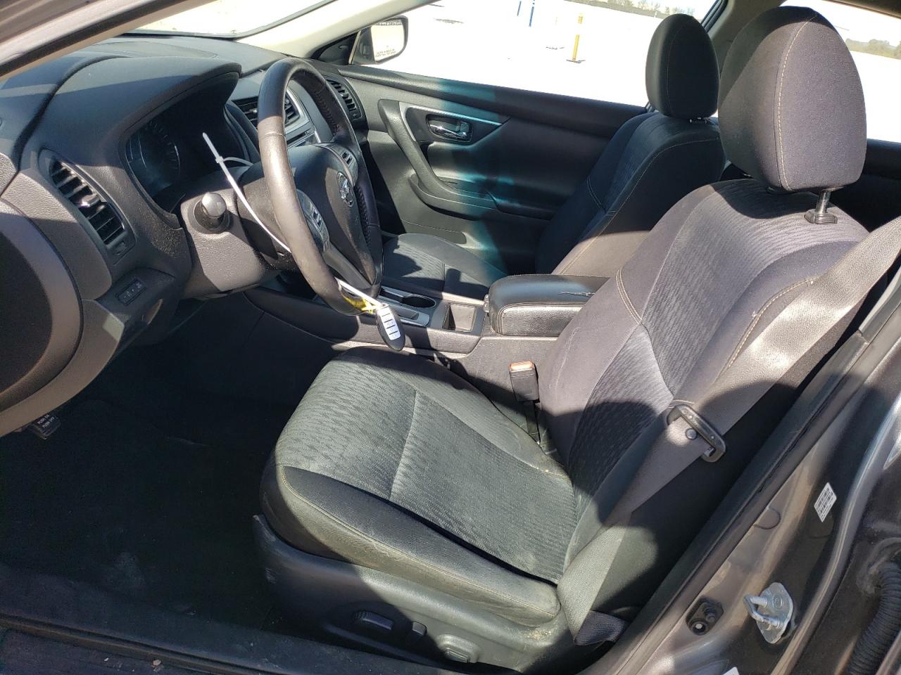 2017 Nissan Altima - Image 7