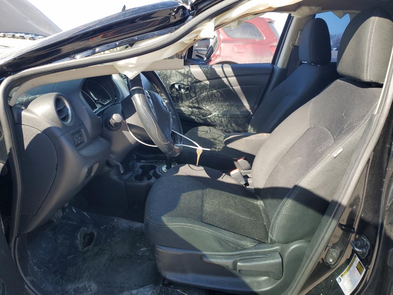 3N1CN7AP3HL817015 NISSAN VERSA 2017