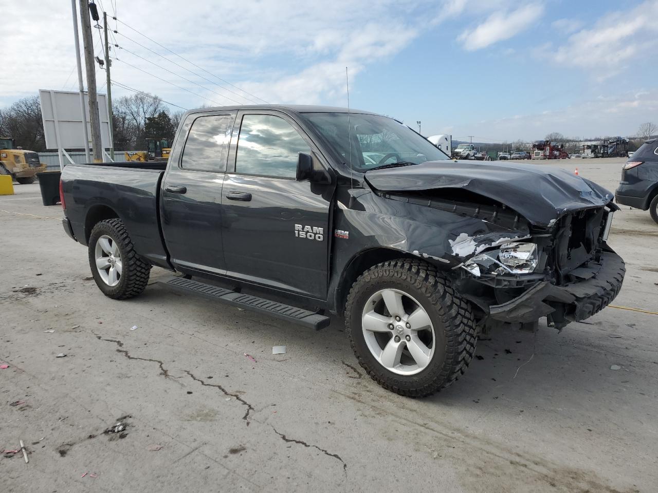 2015 RAM 1500 - Image 4