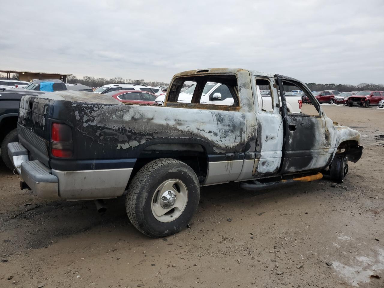 2001 Dodge RAM - Image 3