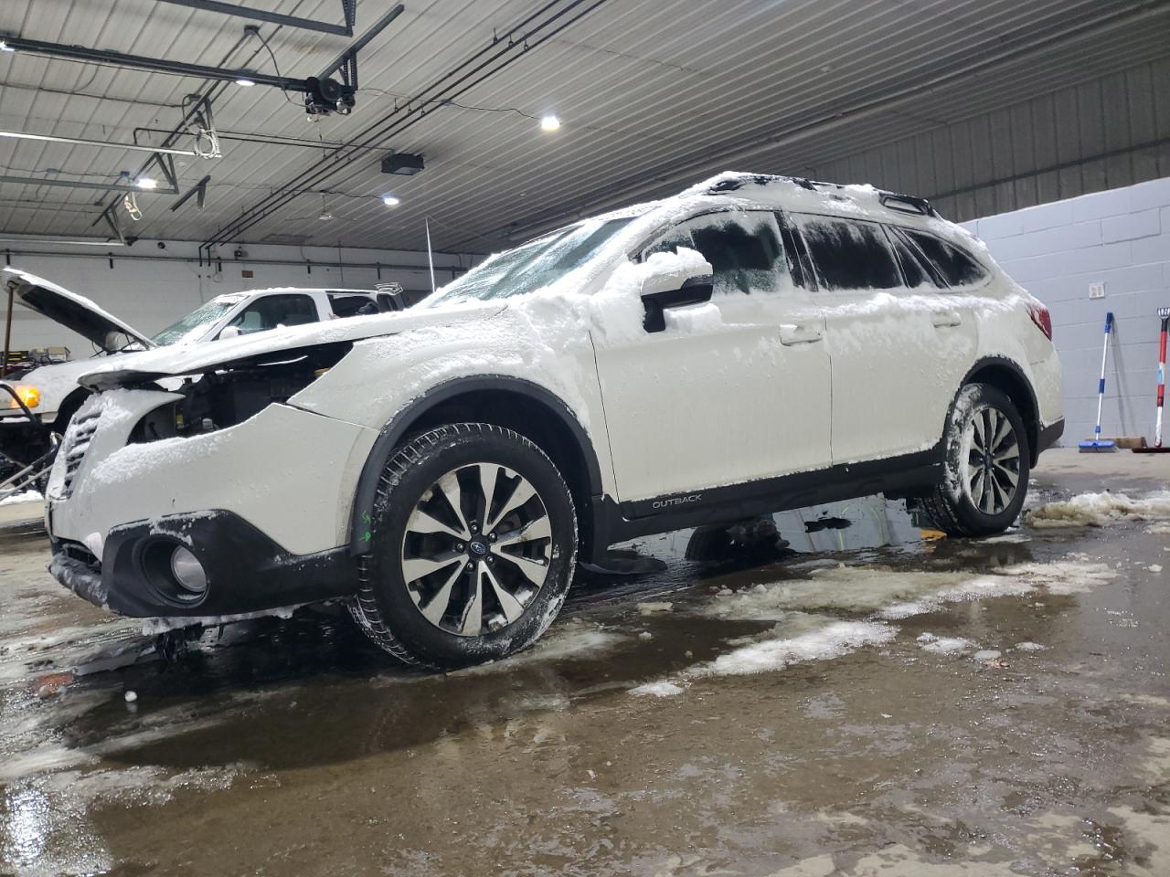 2015 Subaru Outback - Image 1